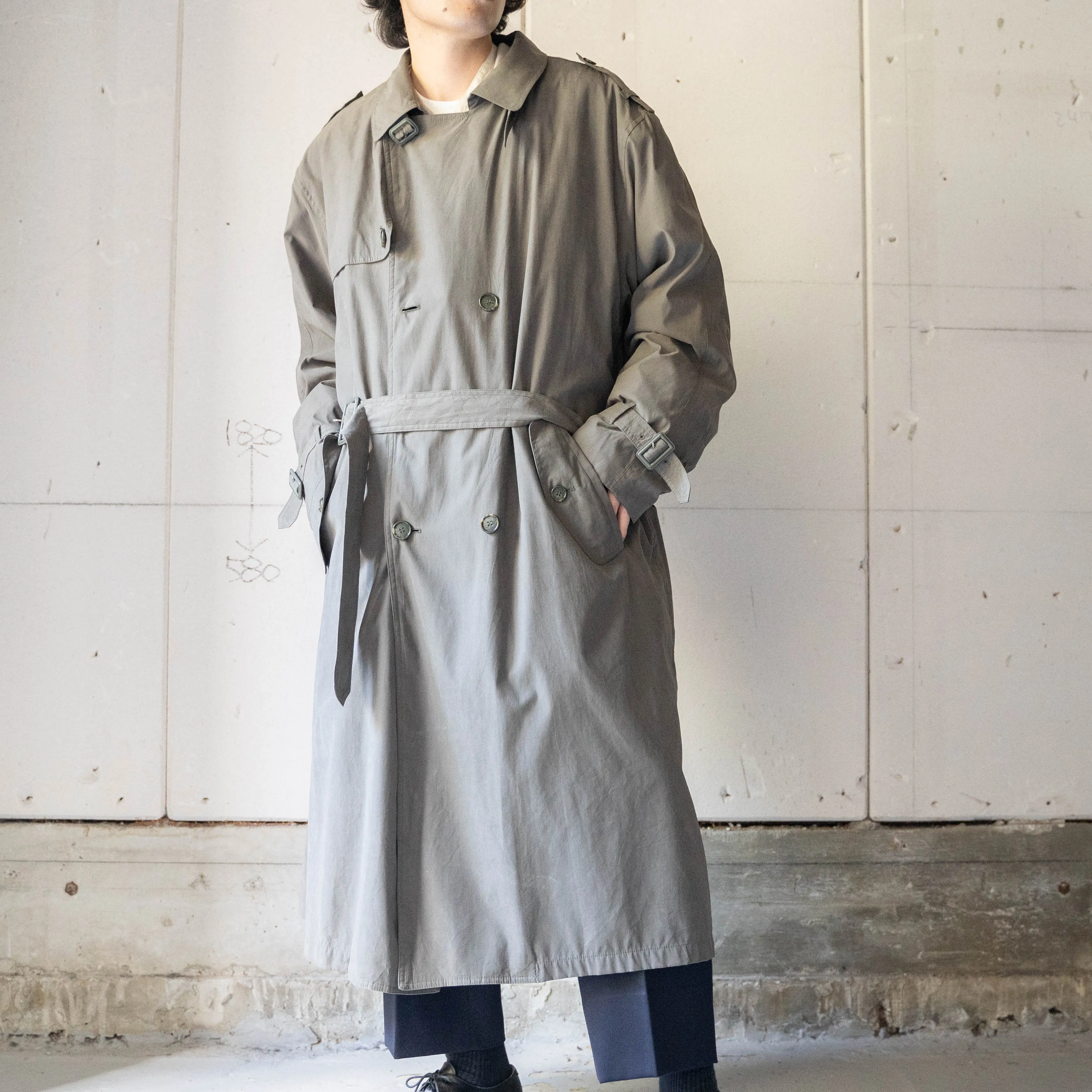 around 1990s 'LONDON FOG' khaki color trench coat -with liner-