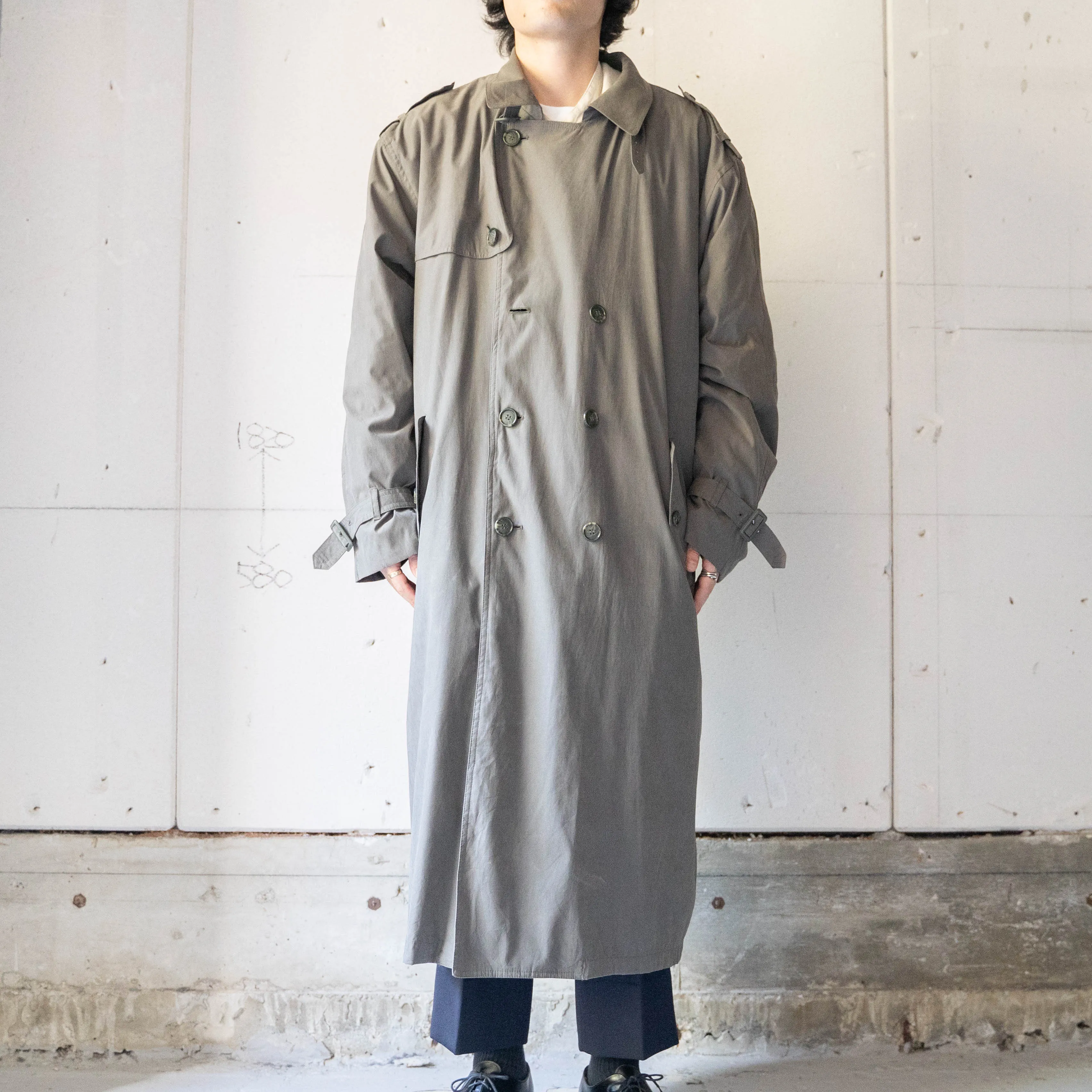 around 1990s 'LONDON FOG' khaki color trench coat -with liner-