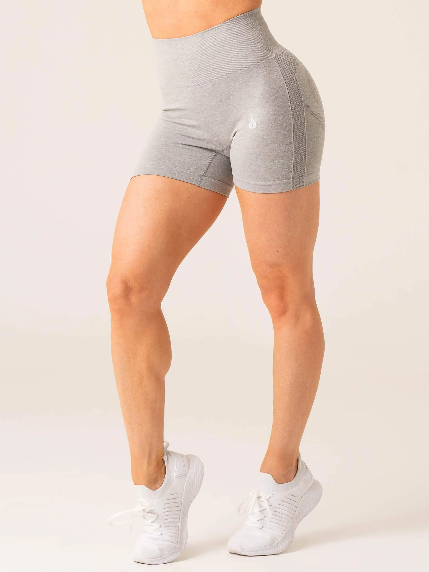 Evolve Seamless Shorts - Light Grey Marl