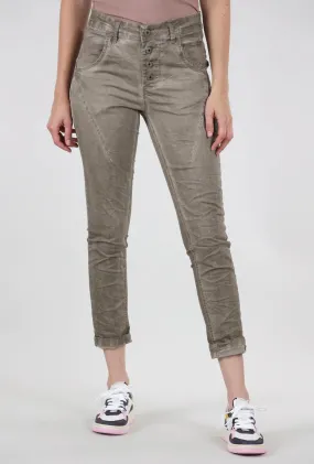 Chic Femme Fatale High-Waisted 4-Button Pants