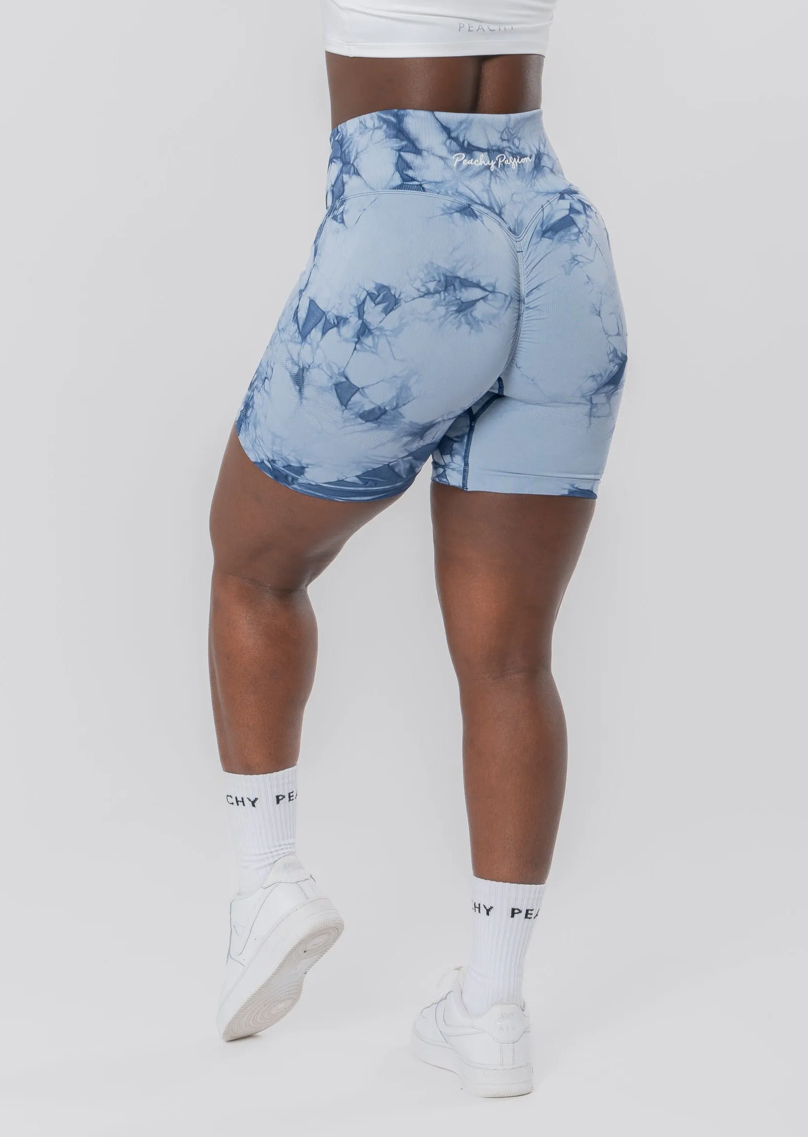 GALAXY Scrunch Shorts (Black Lieferzeit ca. 5 Wochen)