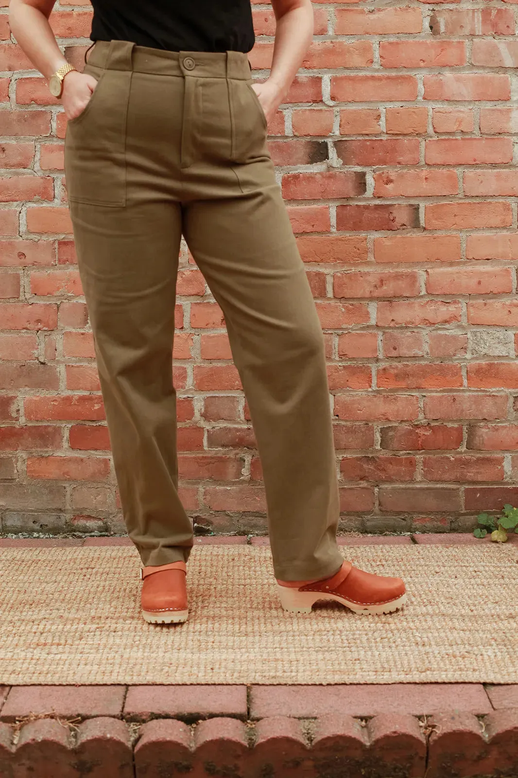 Joy Pant in Olive