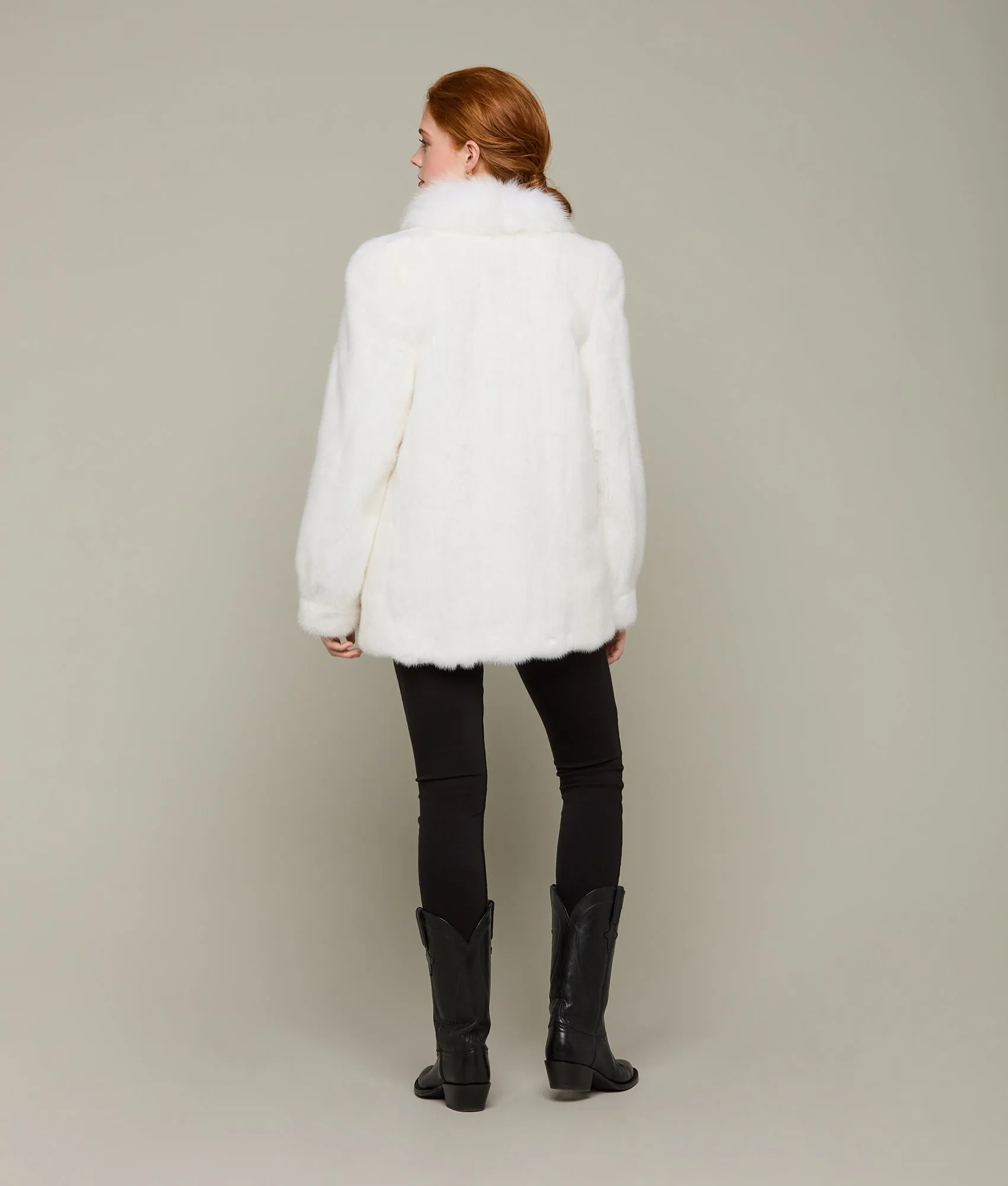 Luxurious White Mink Fur Coat for Women - Stylish and Warm Outerwear