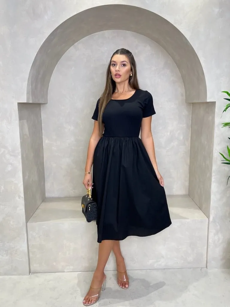 Short Sleeve Puff Midi Dress